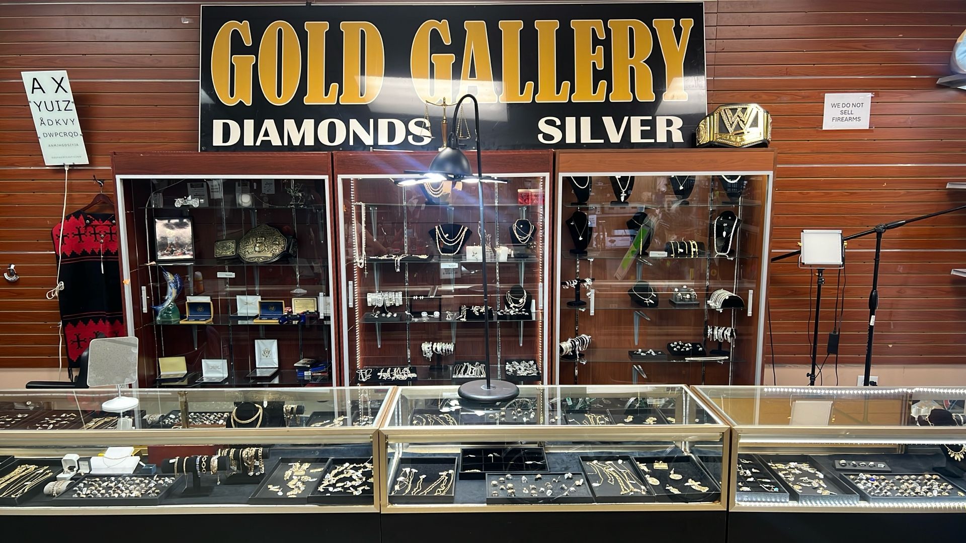 We Buy & Sell Gold/Silver