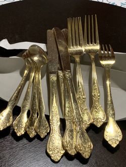 Gold plated loose silverware
