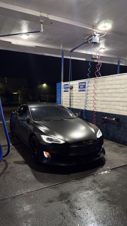 2014 Tesla Model S