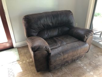 double wide recliner - super big and comfy - 91342 - pick up only