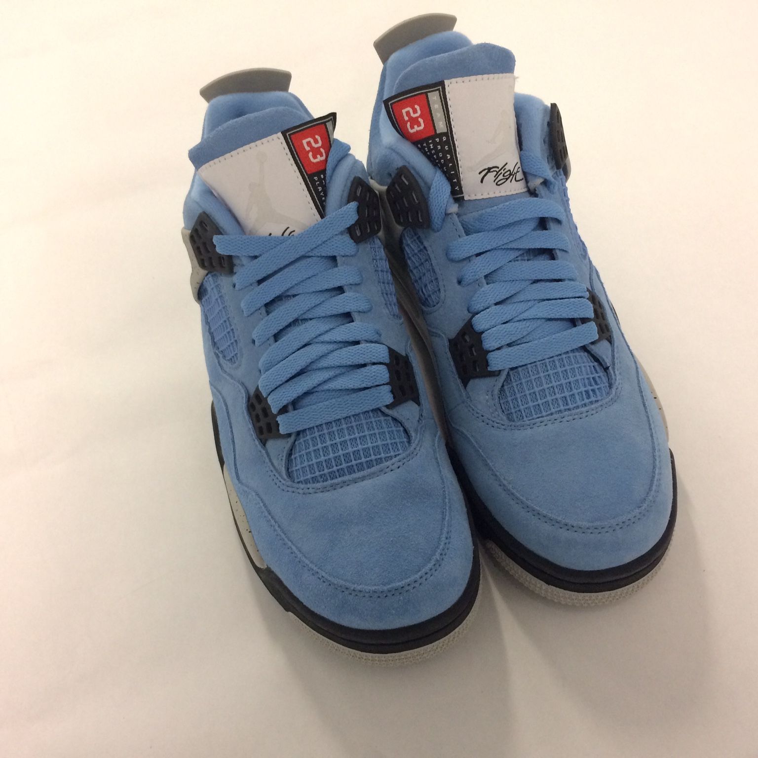 Air Jordan 4 Retro ‘ University Blue ‘ Size 8 