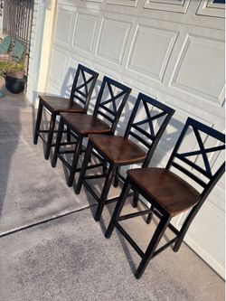 Counter Height Chairs