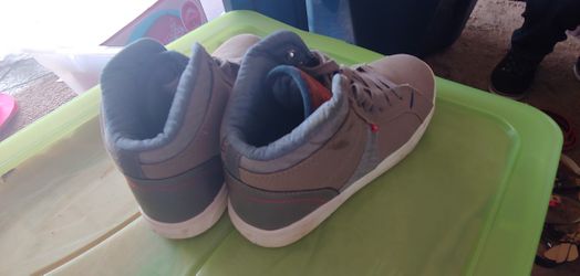 Levi Shoes Size 6 Big Kids Size 