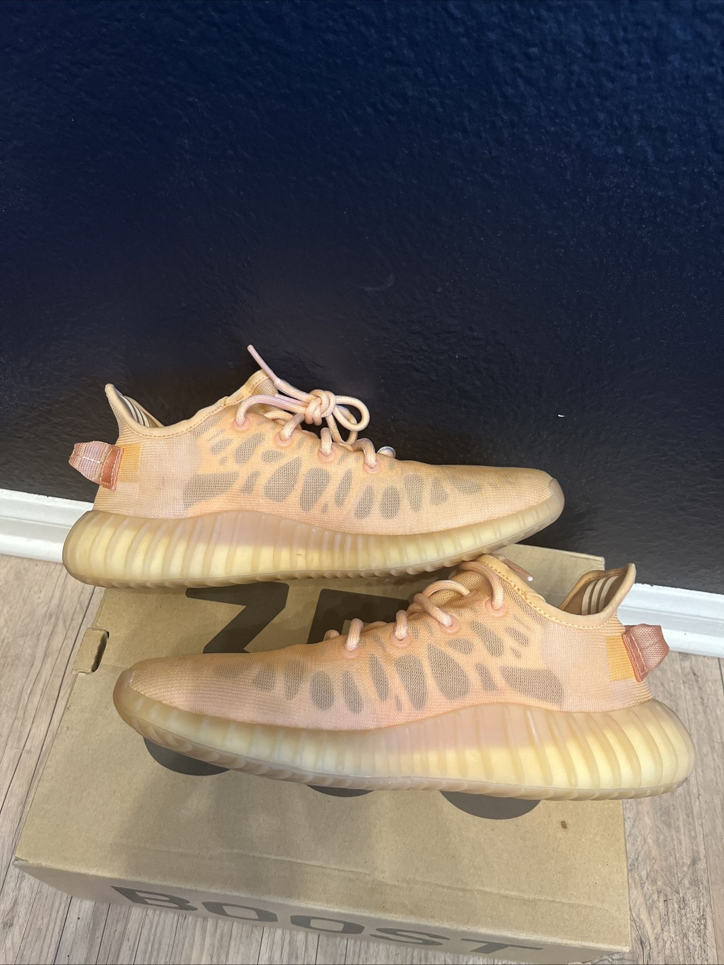 AUTHENTIC Adidas Yeezy Boost 350 V2 ‘Mono Clay’ GW 2870 Sz 8 CLEAN