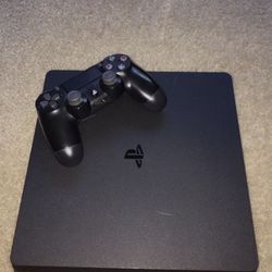 PS4 (preowned)