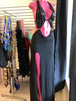 Long gown dress . Large