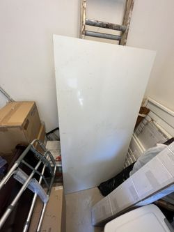 Solid Surface Quartz Remnant