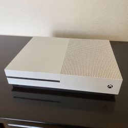 Xbox One S