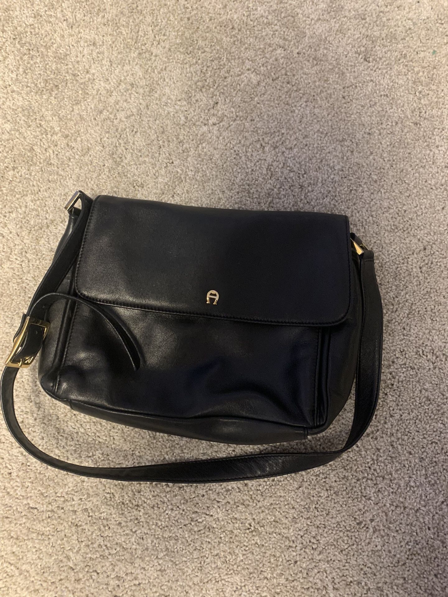Vintage Etienne Aigner Black Leather Crossbody Bag Purse