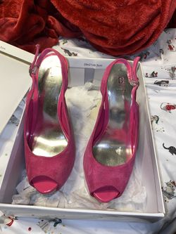 Pink heels size 7.5