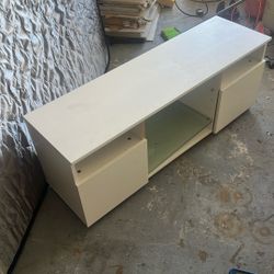 Para Poner Un Television 