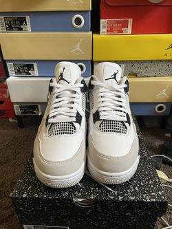 Jordan 4 Military Black Size 11 DS
