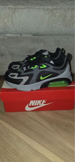 NIKE AIR MAX 200 (GS) — Women’s 7Y