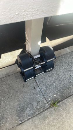 Adjustable Dumbbells (UP TO 85 POUNDS EACH)
