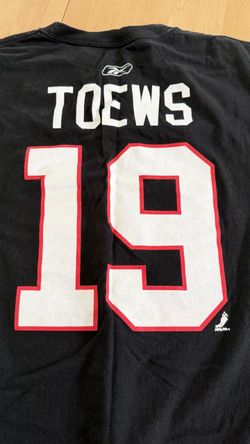 Toews  Blackhawks shirt 2XL