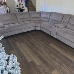 5 Piece Sectional Couch(Grey)