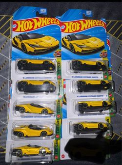 Lot of 9 Hot Wheels '16 Lamborghini Centenario Roadster/Huracan Sterrato