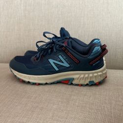 New Balance 410 V6 Trail Running Shoes Women’s Size 9 Maybe Worn Once. Non Smoking Home 