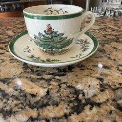 10 Spode Christmas Cups And Saucers