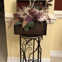 Round Black And Rusty Gold Metal Plant Table