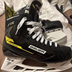 Bauer Supreme M3 Senior 9.5