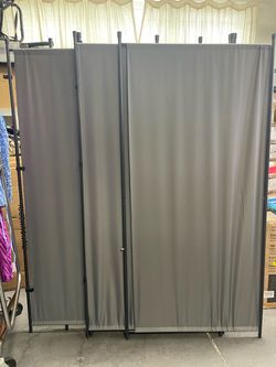 7-Panel Gray Fabric Room Divider