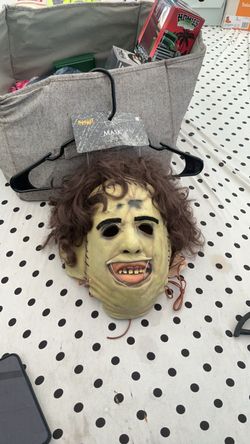 Texas Chainsaw Massacre Spirit Halloween Mask