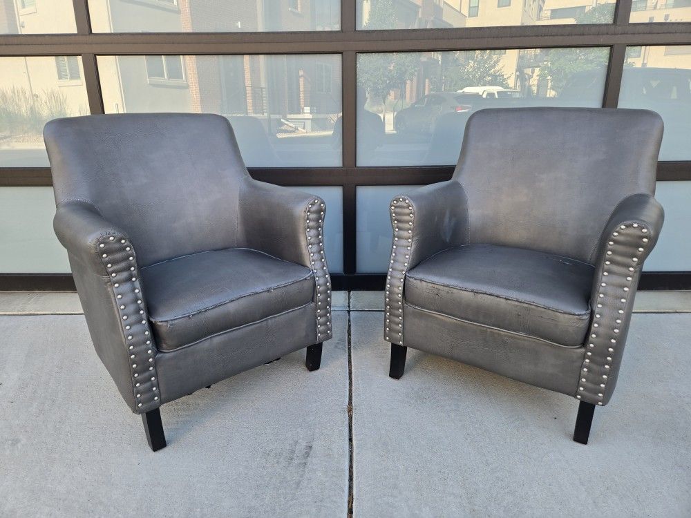 2 Modern Black Cushion Seats