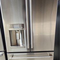GE CAFE SERIES COUNTER DEPTH REFRIGERATOR 