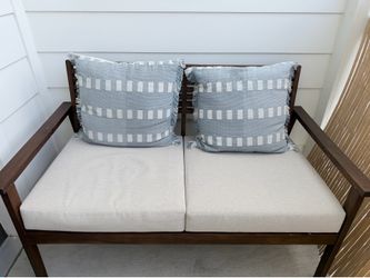 Walker Edison Zander Mid-Century Outdoor Slat-Back Loveseat