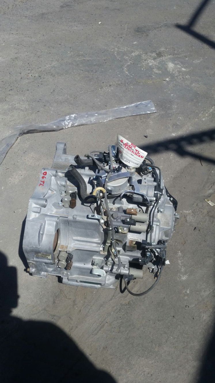 06 acura tl auto 3.2 Transmission for sale