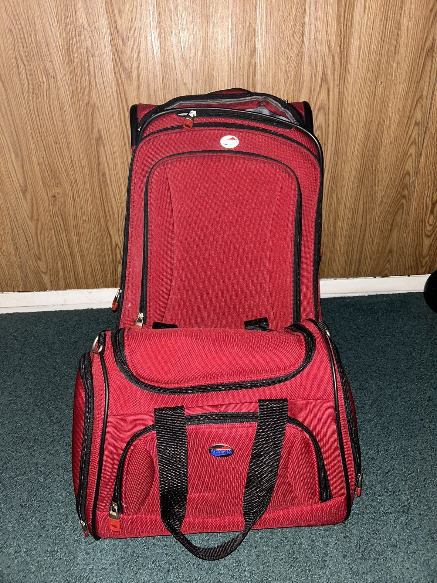 American Traveler Carry On and Tote Set Luggage Suitcase