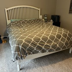 Queen Bed & Mattress
