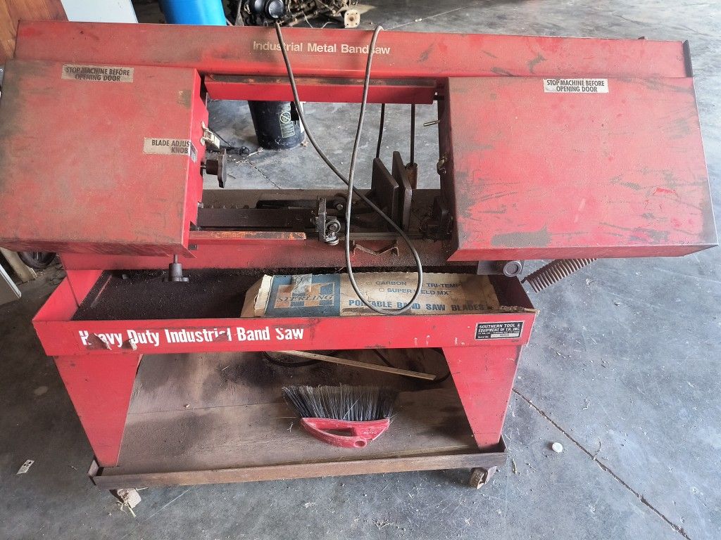 Industrial Band Saw
