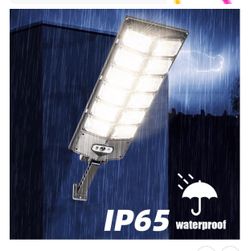 Solar street light