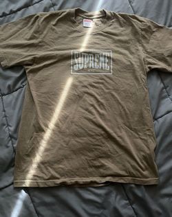 Supreme tee