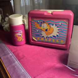 Vintage Garfield Lunchbox 