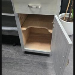 FREE Desk 