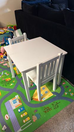 Kids table