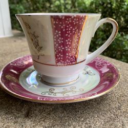 Vintage China Luster-ware Teacup Cup and Saucer