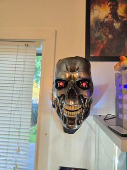 Terminator 2. Pure arts   . Life size mask with base