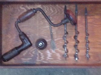 Vintage hand drill W/5 bits