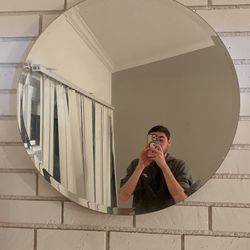 Round Mirror 