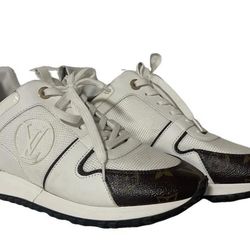 LOUIS VUITTON Run Away leather trainers  Sneakers