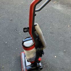 Bissell. Clean View Vacuum 
