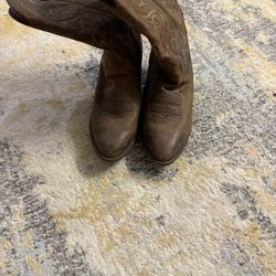 Size 10.5 Dan Post Cowboy Boots