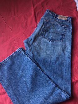 Menโs jeans