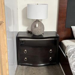 A.R.T. Furniture Cosmopolitan Croc-Embossed Nightstands – Set of 2