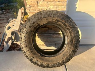 LT 255/80 R17 Toyo Open Country A/T III Tires