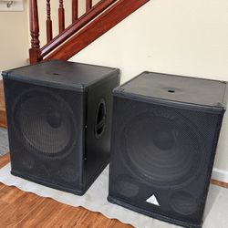 Behringer Eurolive B1800X Pro 1800Watt 18” Passive Subwoofers (Pair)